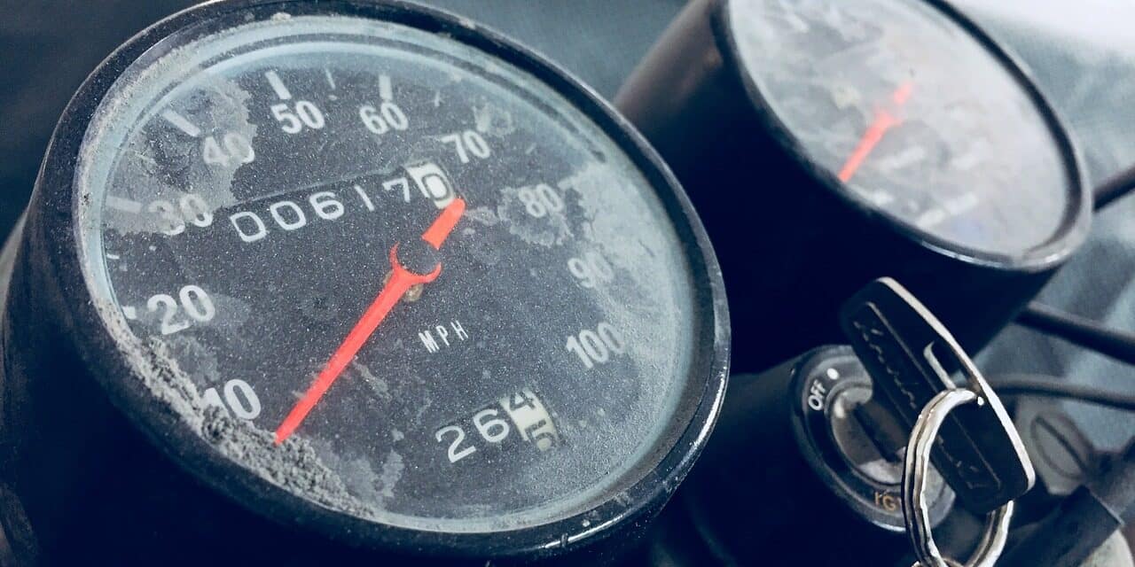 motorcycle-3544697_1280