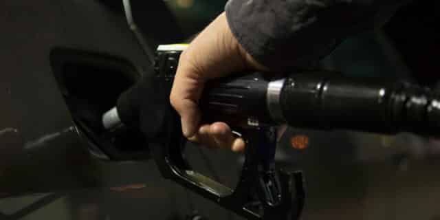 petrol-996617_1920
