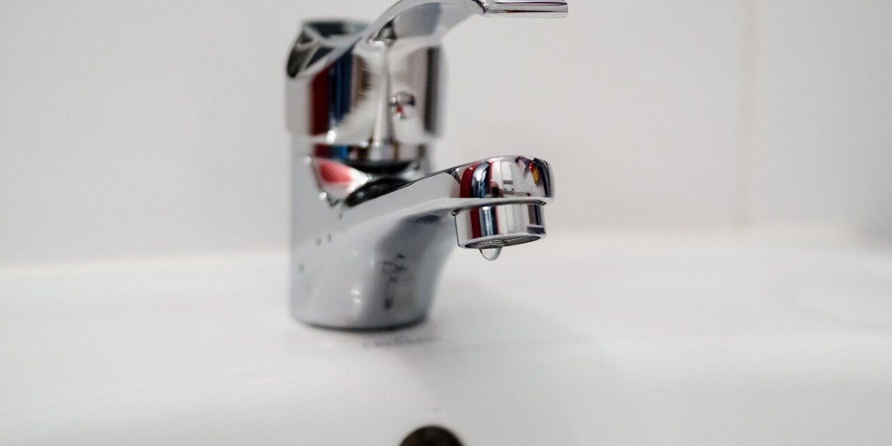 plumber-2788334_1280