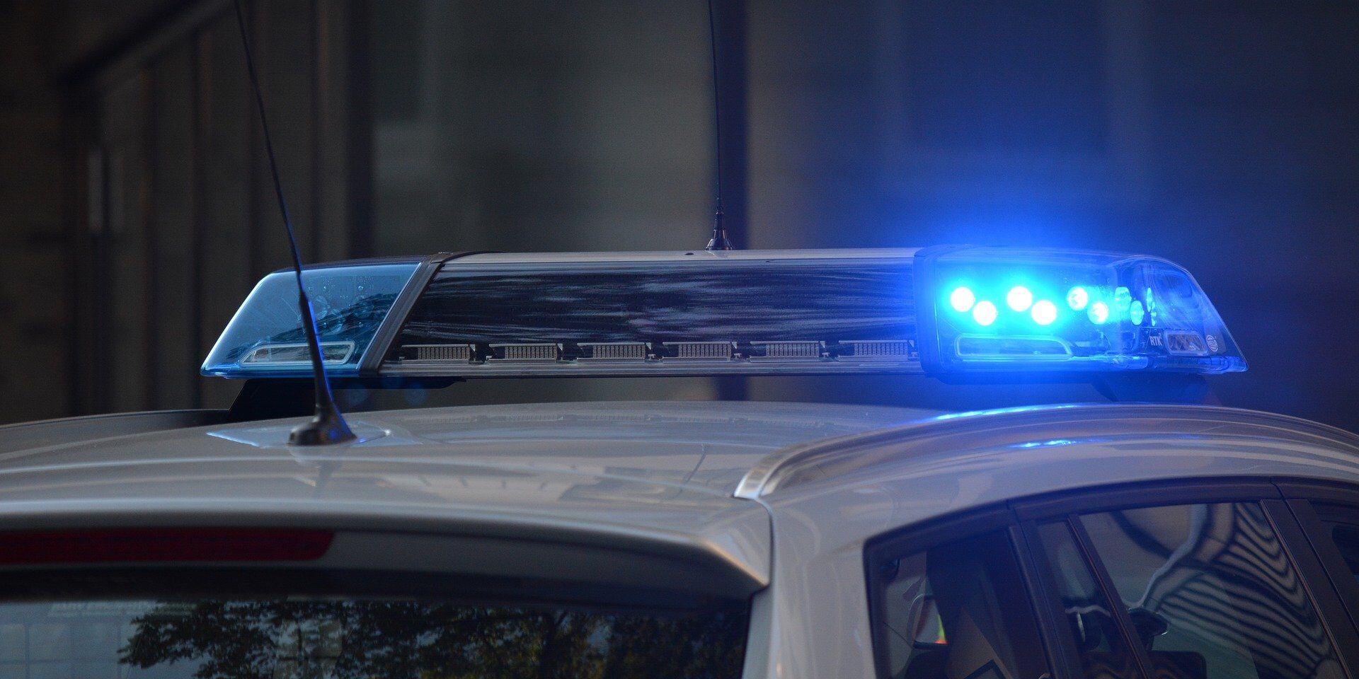 policija