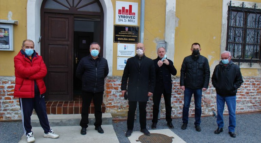 press većina vrbovec