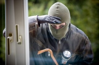 protect-your-home-from-break-ins-768×512-1