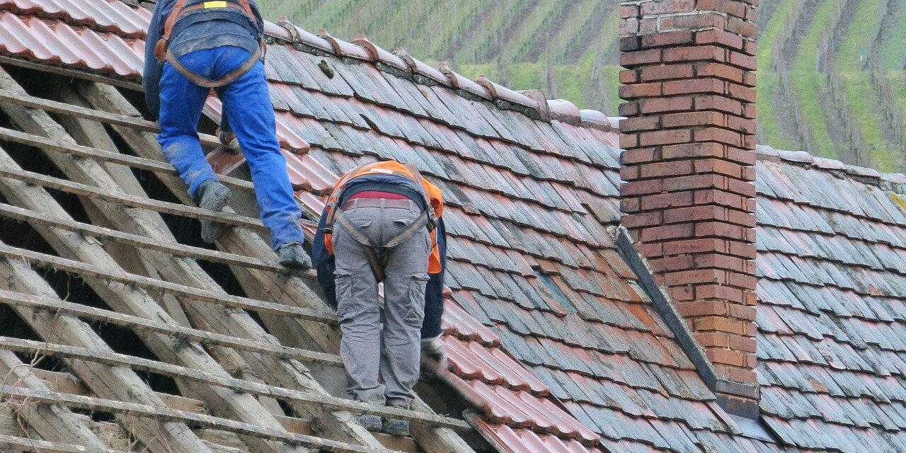 roof-79171_1280