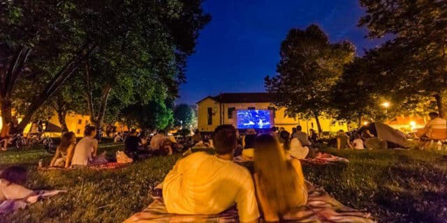 samobor_ljetno_kino_1_113727.jpg
