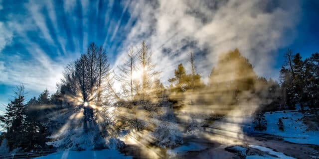 sun-rays-1721525_1280