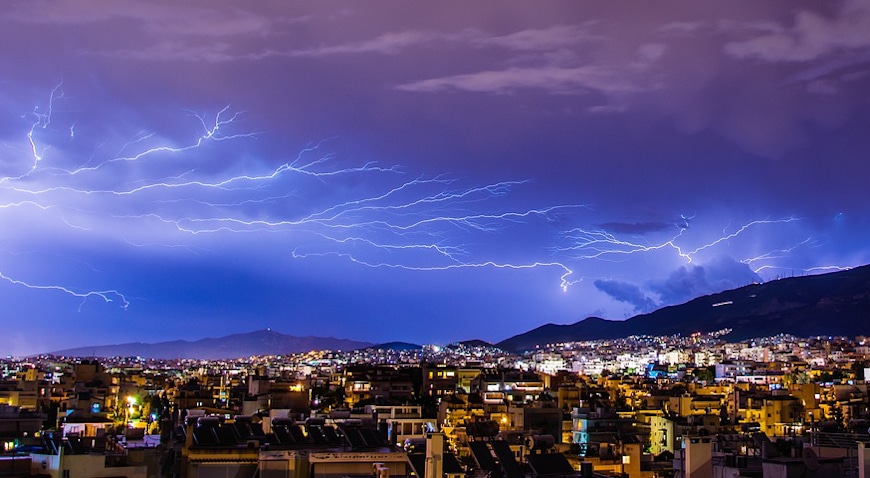 thunder-1368797_1280