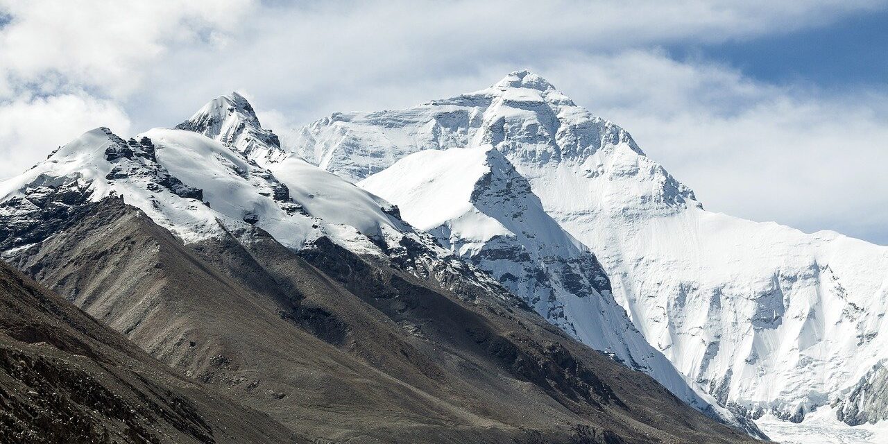 mount everest