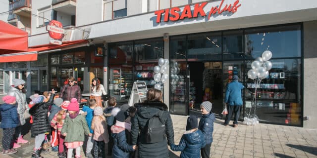 tisak plus_zapresic _eksterior2