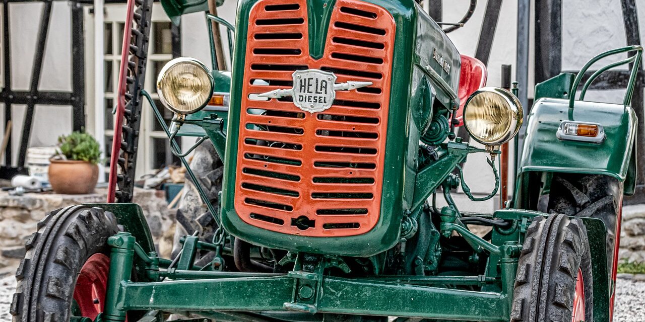 tractor-4464681_1280