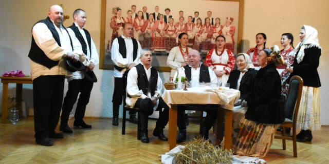 veleševec božić