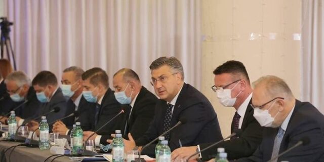 vlada sastana župani