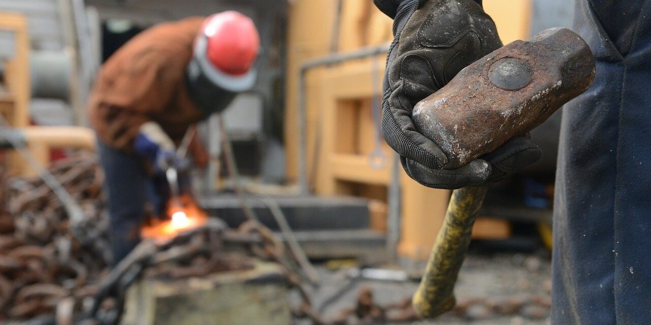 working-1024382_1280