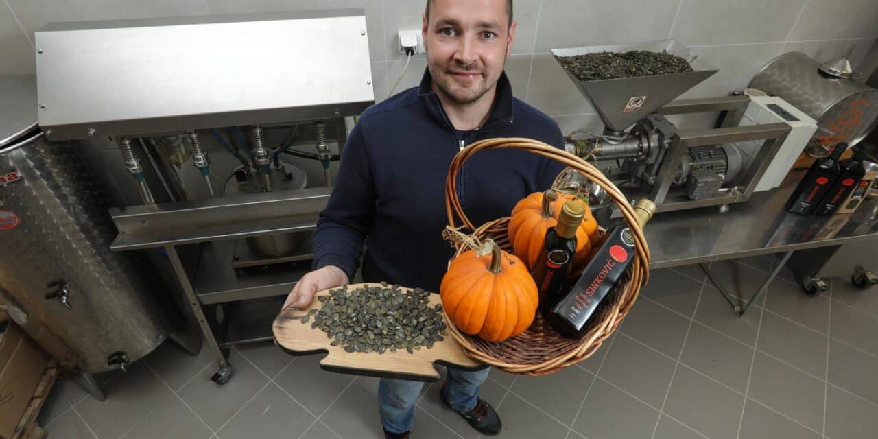Bedekovčina: Danijel Sinković  proizveo je šampionsko bučino ulje