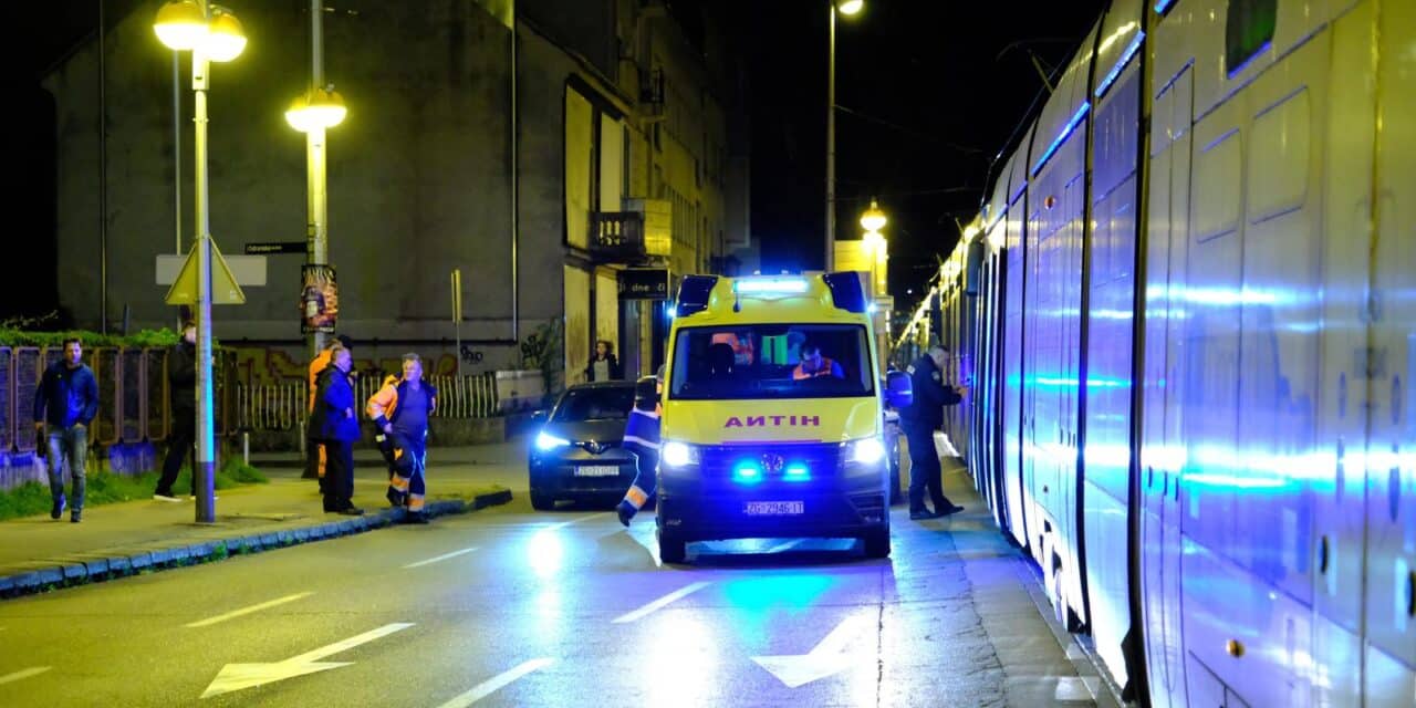 Zagreb: Zastoj tramvaja u Savskoj, policija i hitna na terenu