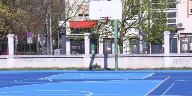 školsko igralište