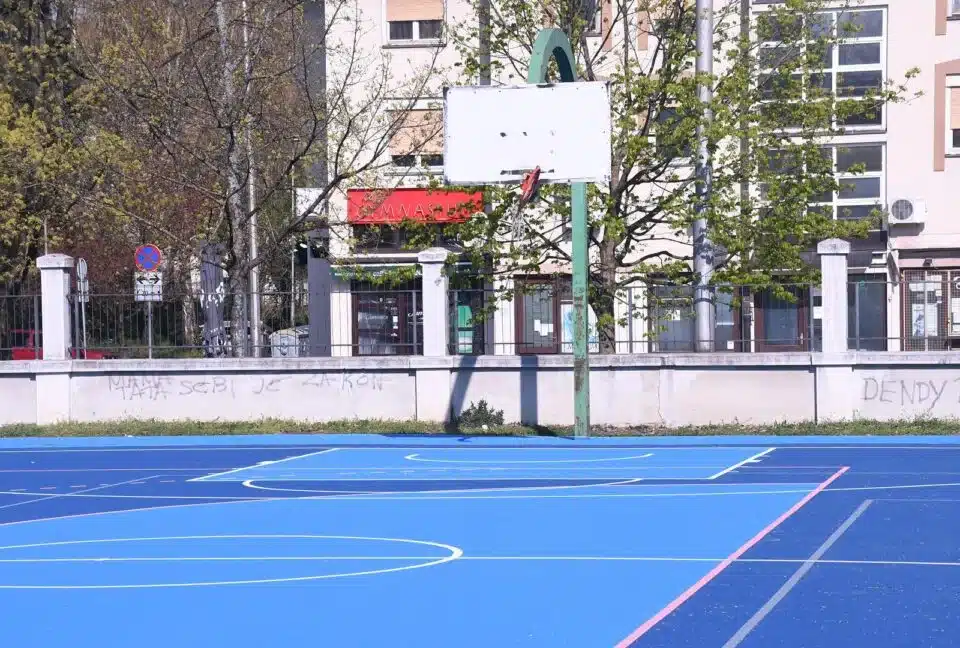 školsko igralište