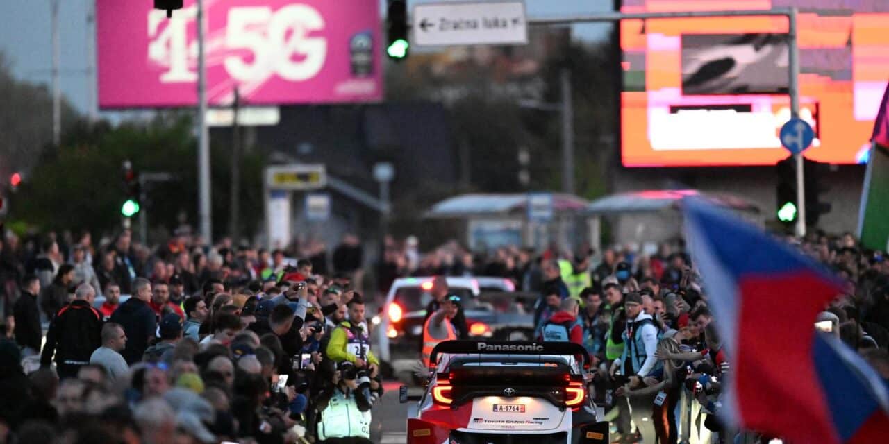 Zagreb: Krenuo je ceremonijalni start WRC Croatia Rallyja kod zagrebačkih fontana