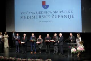 Čakovec: Na svečanoj sjednici Skupštine Međimurske županije osim predsjednika Milanovića stigli i bivši predsjednici Josipović i Mesić