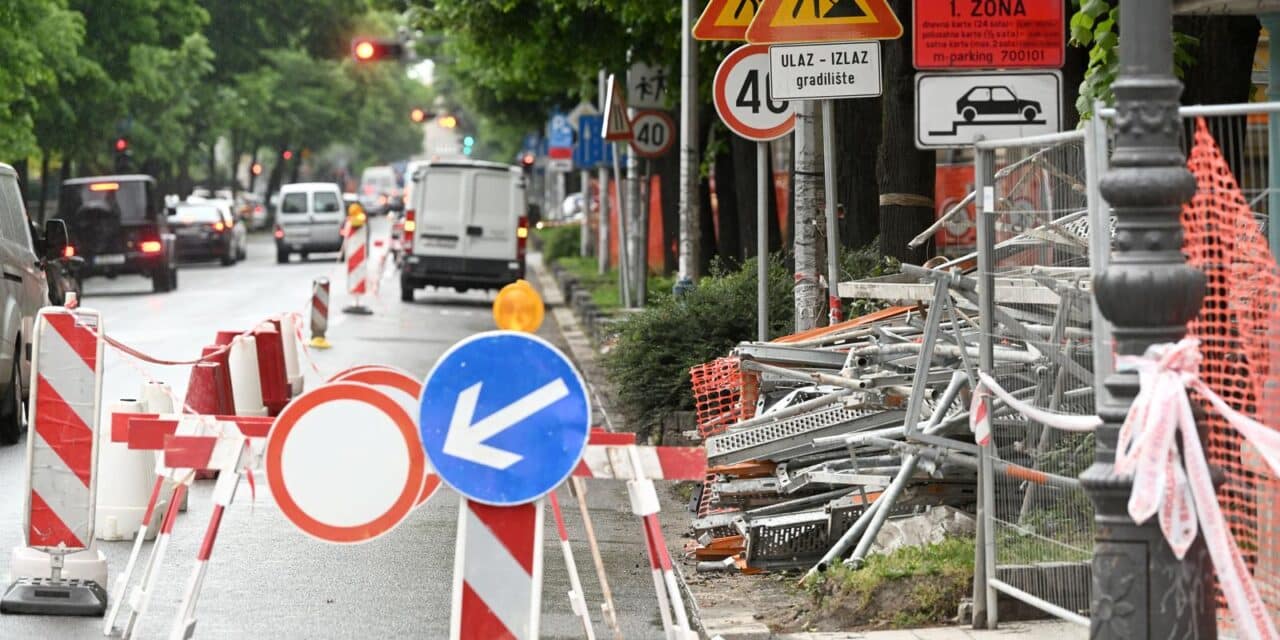 Zagreb: Dan nakon urušavanja u Klaićevoj je zatvoren jedan prometni trak