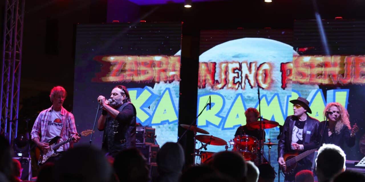 Koncert Zabranjenog pušenja u osječkoj Tvrđi