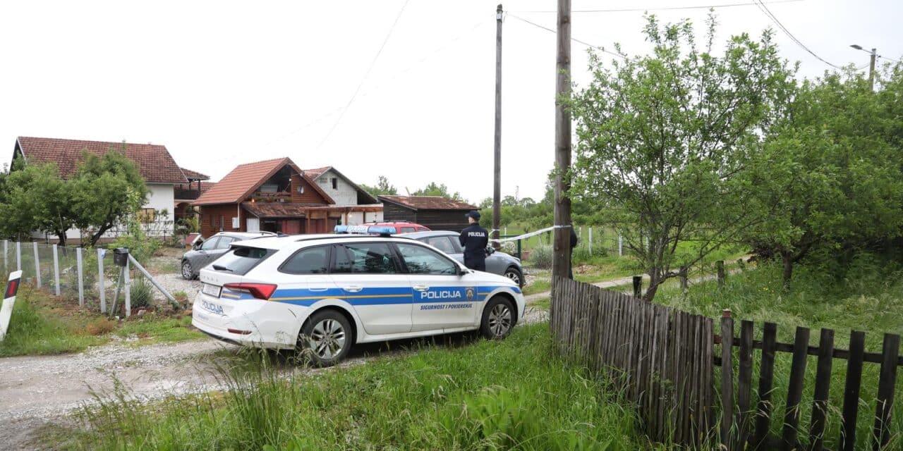 Petrinja: Policijski očevid u kući gdje je pronađeno mrtvo žensko tijelo, sumnja se na nasilnu smrt