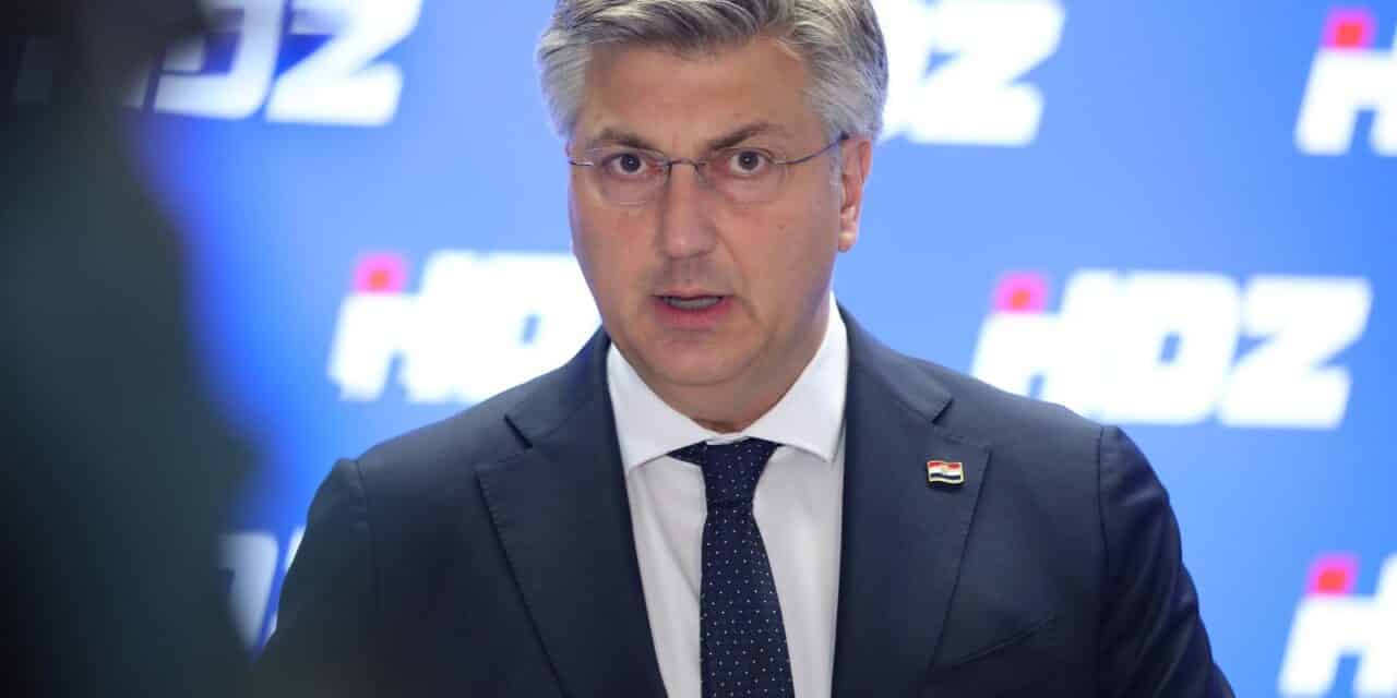 Zagreb: Plenković dao izjavu za medije nakon sjednice Predsjedništva HDZ-a