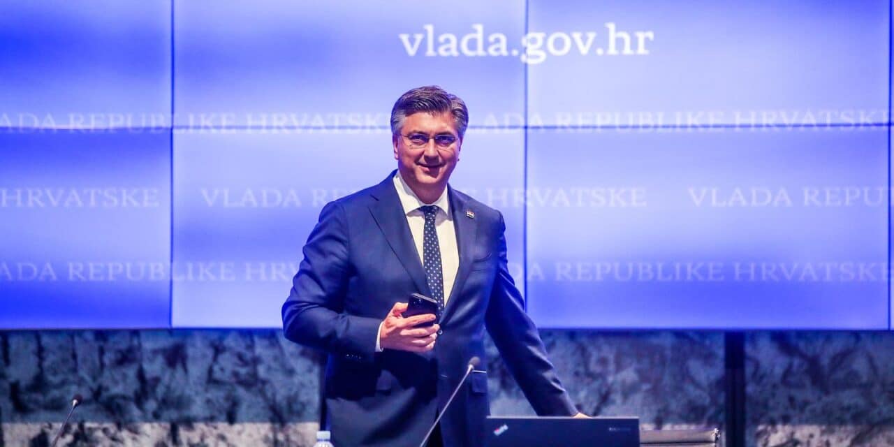 Zagreb: Premijer Plenković i ministar Malenica predstavili prijedlog Zakona o izbornim jedinicama