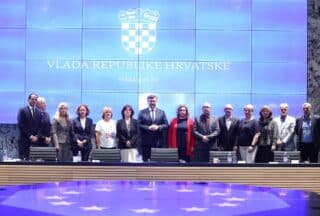 Zagreb: Svečano potpisan Memorandum o razumijevanju između Vlade RH i sindikata javnih i državnih službi