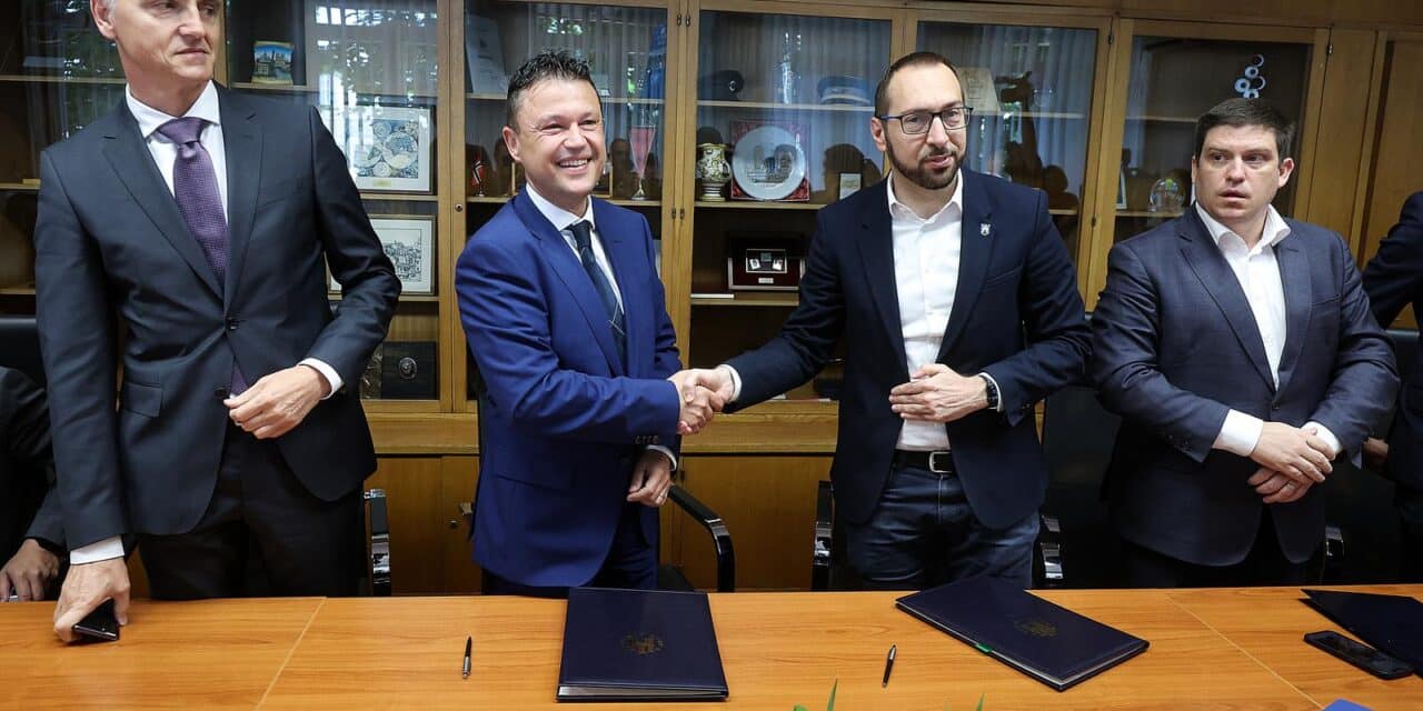 Zagreb: Potpisan Ugovor o isporuci 20 niskopodnih tramvaja za ZET d.o.o.