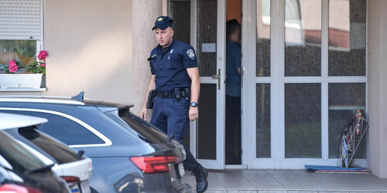 Zaprešić: U stanu pronašli mrtvu ženu i teško ozlijeđenog muškarca