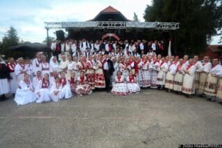 Velika Gorica: U organizaciji Ogranka seljačke sloge Buševec izveden je scenski prikaz “Turopoljske svadbe”