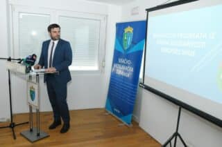 Sisak: Predstavljeni projekti obnove u nadležnosti Sisačko-moslavačke županije financirane sredstvima Fonda solidarnosti EU
