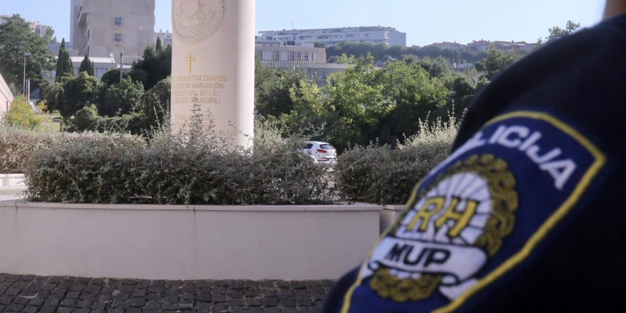 Dojava o bombama u Splitu na više lokacija