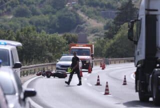 Dugopolje: U prometnoj nesreći smrtno stradao motociklist