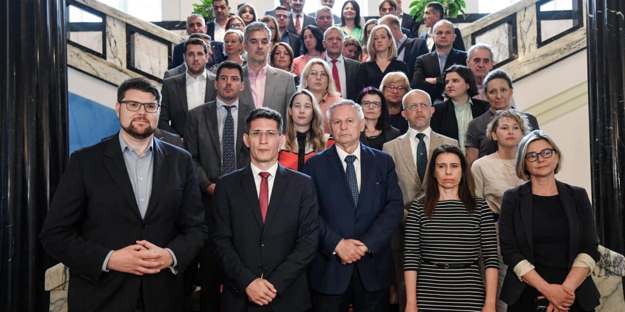Zagreb: Oporbeni zastupnici dali su izjavu nakon glasovanja u Saboru