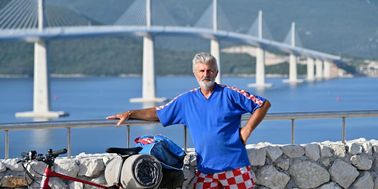 Hodočasnik Ivan Cvrtila biciklom krenuo iz Križevaca preko Međugorja do Pelješkog mosta