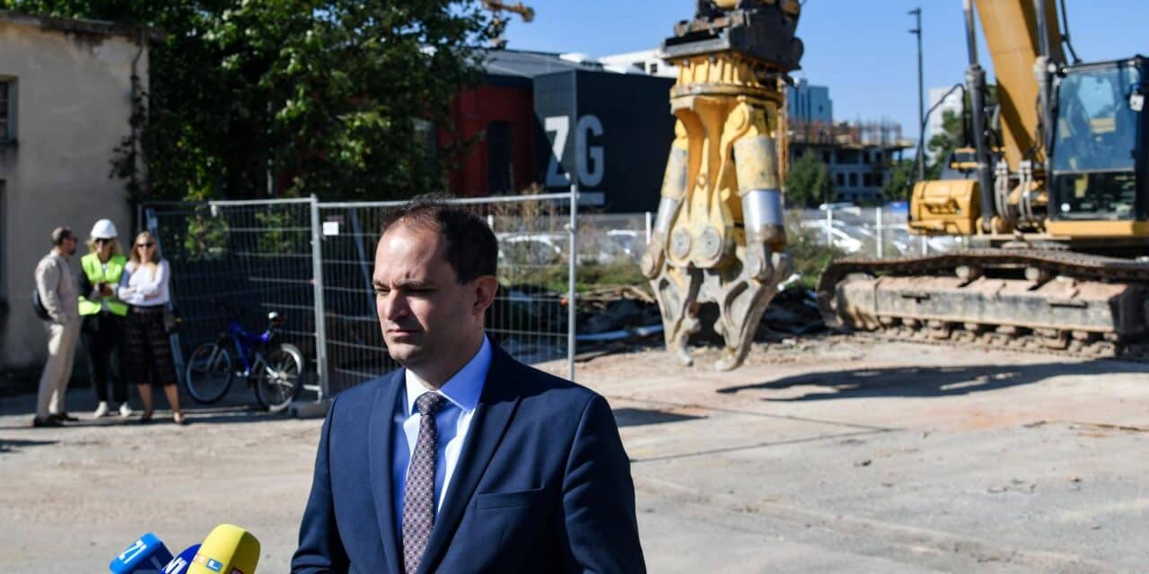 Zagreb: Ministar Ivan Malenica obišao je radove na kompleksu budućeg Trga pravde