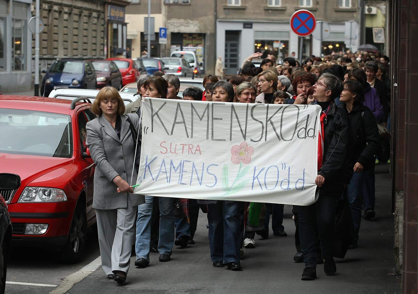 Radnice Kamenskog su prije 13 godina �trajkale gla?u, danas na mjestu tvornice ni?u luksuzni stanovi