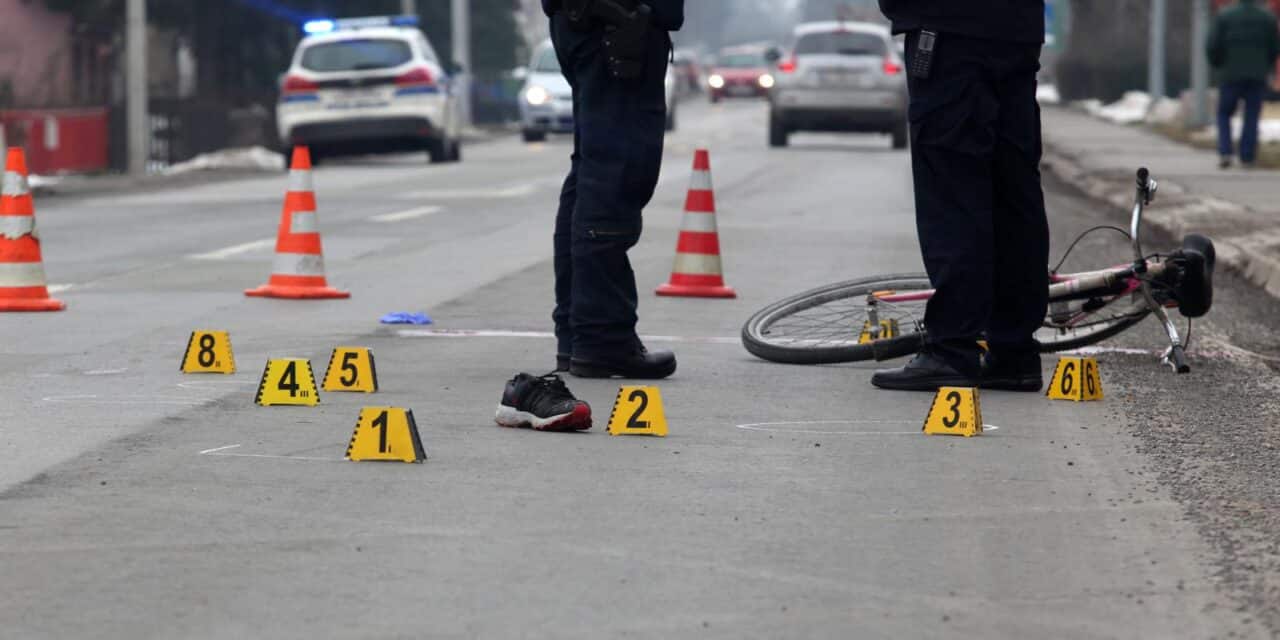 Sisak: Biciklist poginuo nakon naleta osobnog automobila u Galdova?koj