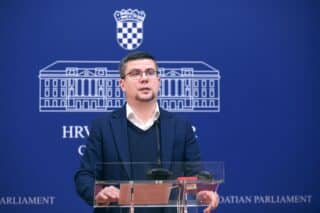 Zagreb: Domagoj Hajduković o neosjetljivosti Vladinih mjera