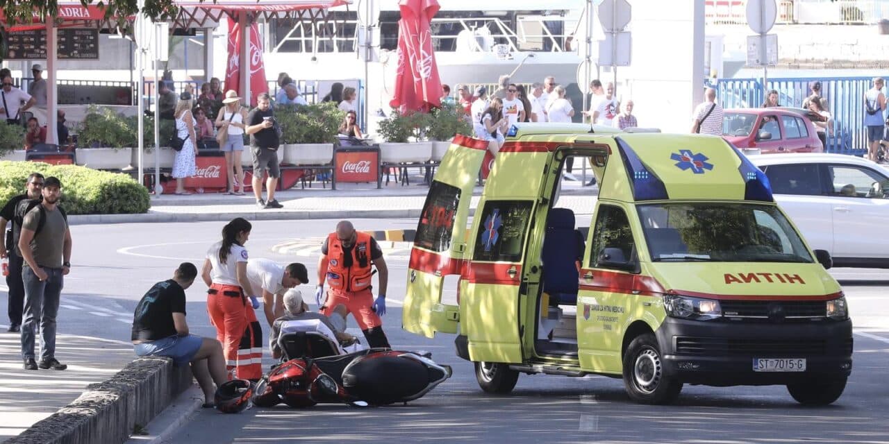 Split: Jedna osoba ozlijeđena u prometnoj nesreći na izlazu iz trajektne luke