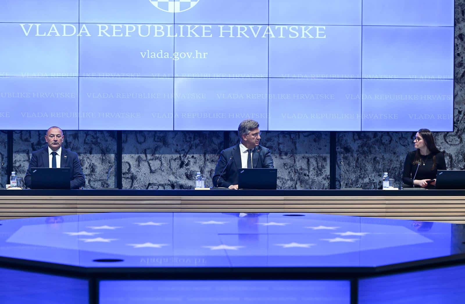 Zagreb: Održana sjednica Vlade RH