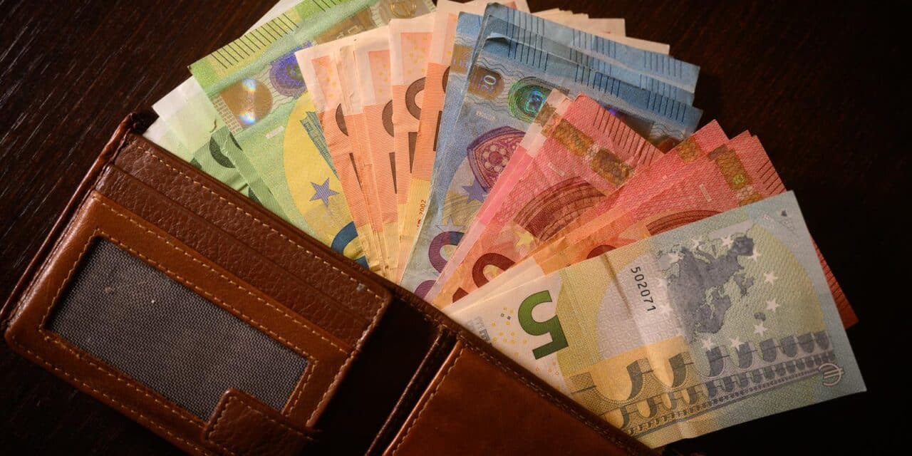 Euro – nova službena valuta u Republici Hrvatskoj