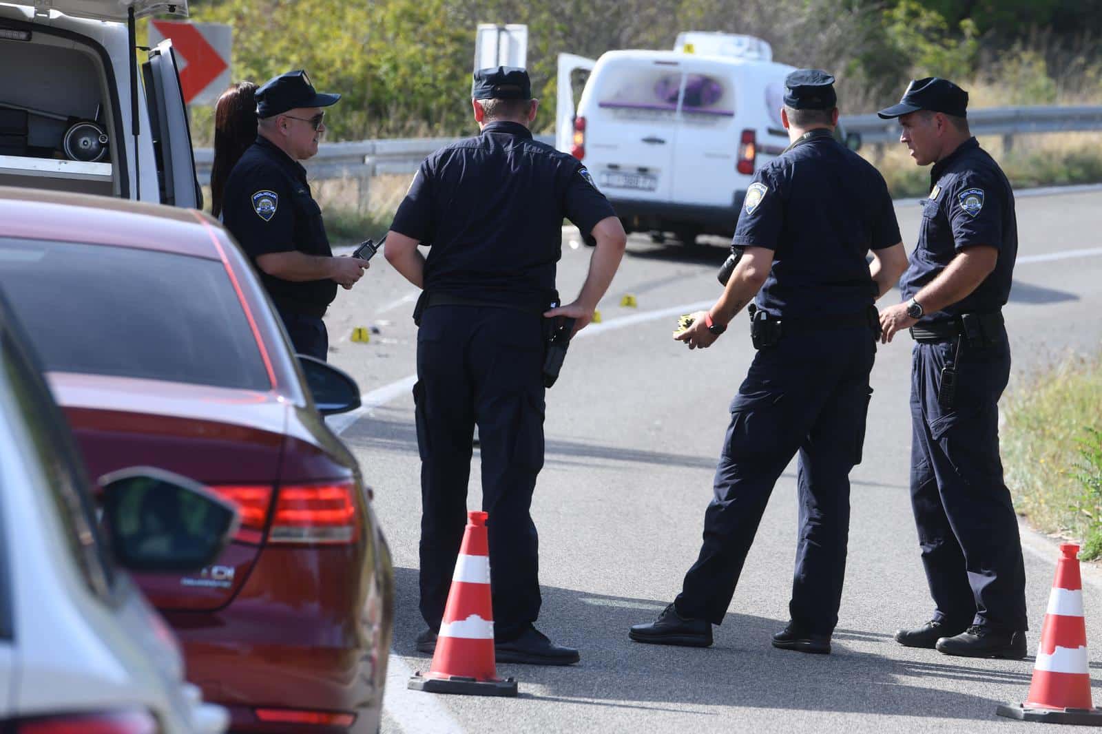 Šibenik: U prometnoj nesreći sudjelovali automobil i motocikl