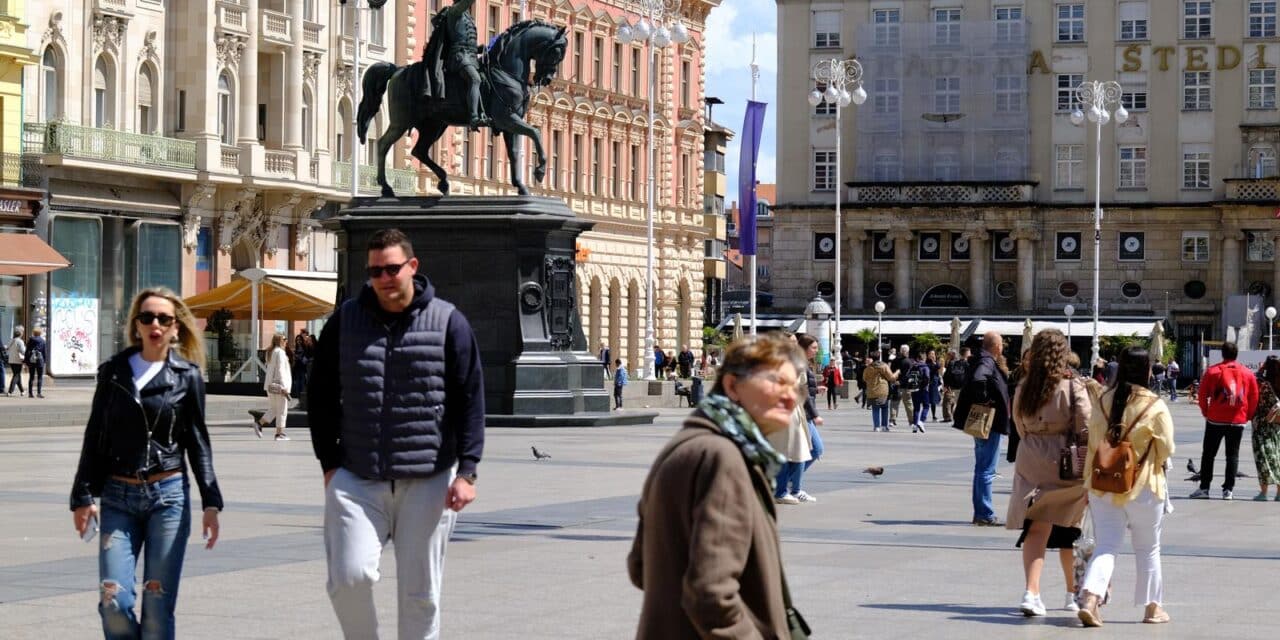Zagreb: Sunčana nedjelja u centru grada