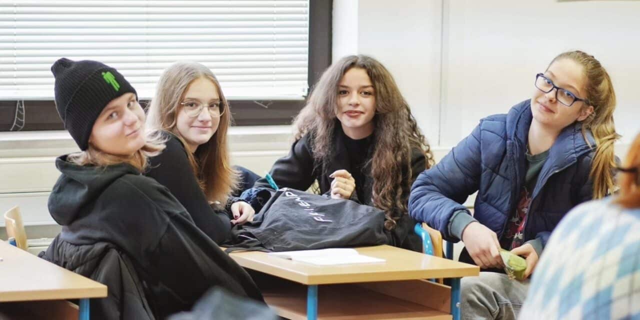 Laura Bianka Bruna i Ella