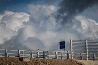 Oblaci iznad Pelješkog mosta