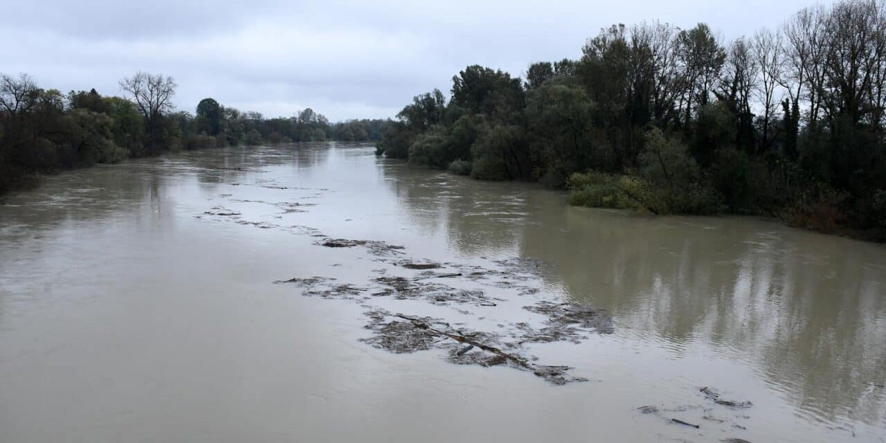 Sisak: Vodostaj rijeke Save u laganom je porastu