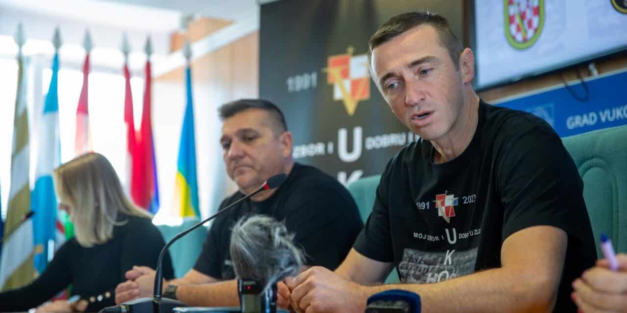 Vukovar: Ivan Penava održao konferenciju za medije uoči 25. Kolone sjećanja