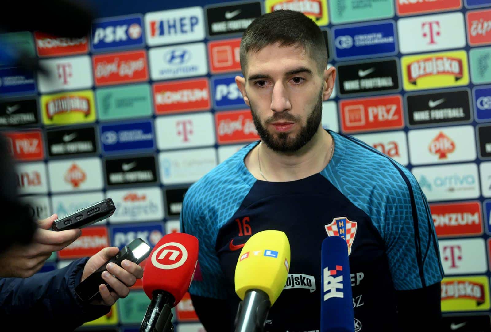 Zagreb: Luka Ivanušec i Marco Pašalić obratili se medijima uoči treninga